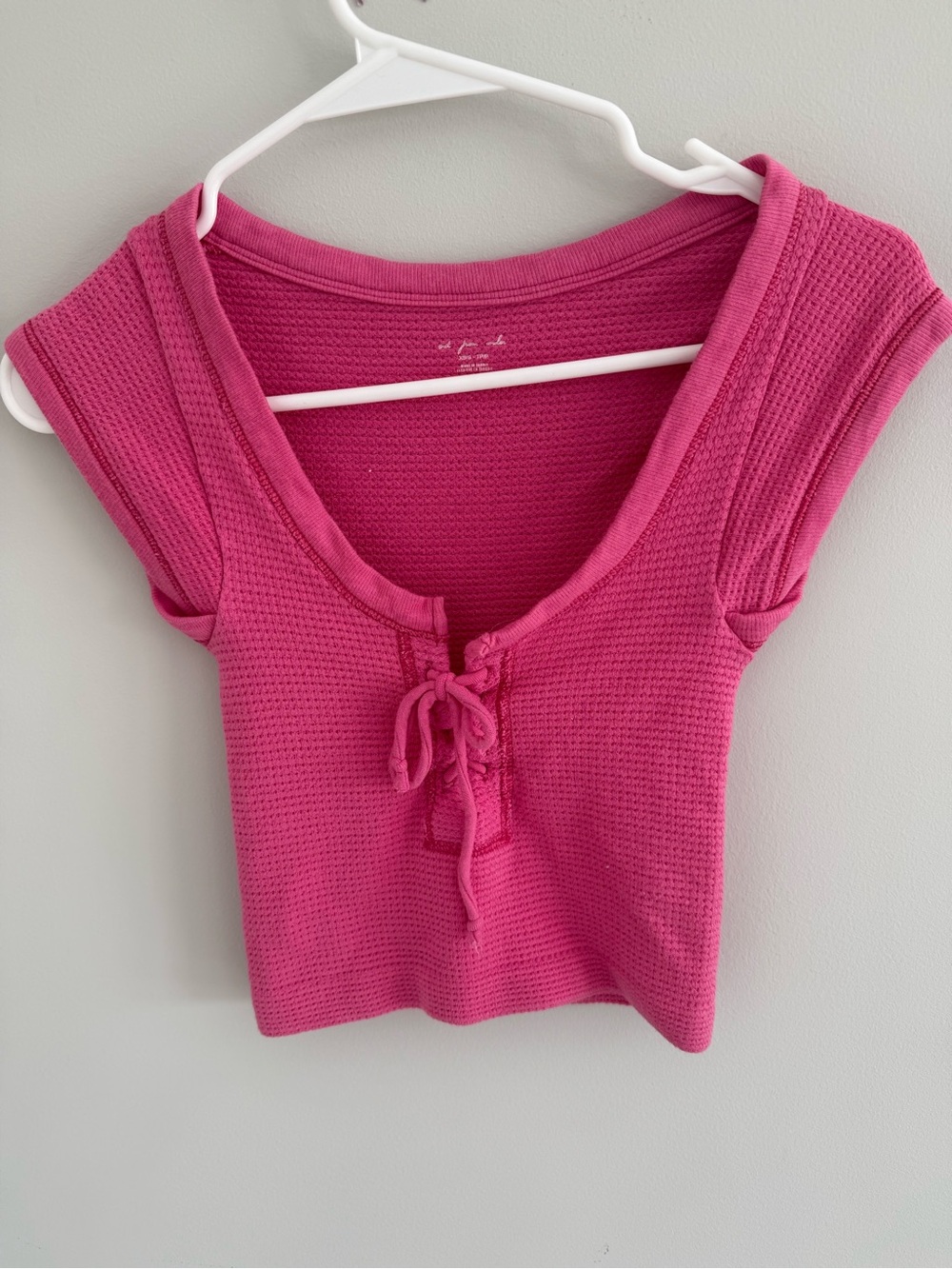 Urban Outfitters Women's Pink Lace-Up Waffle Knit Crop Top